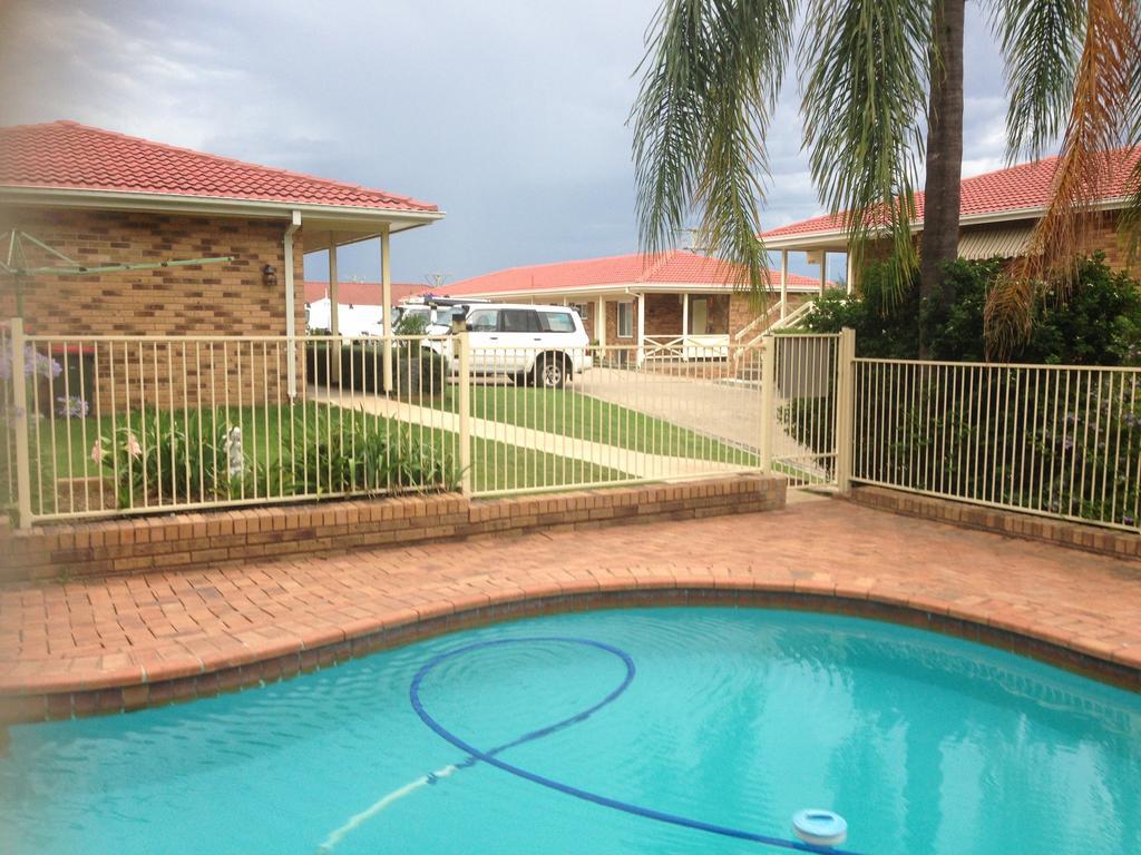 Baybrook Motor Inn Muswellbrook Bilik gambar